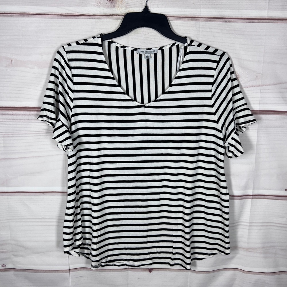 Green Envelope T-Shirt Womens 2X Black White Striped V-Neck Flutter Sleeve Rayon